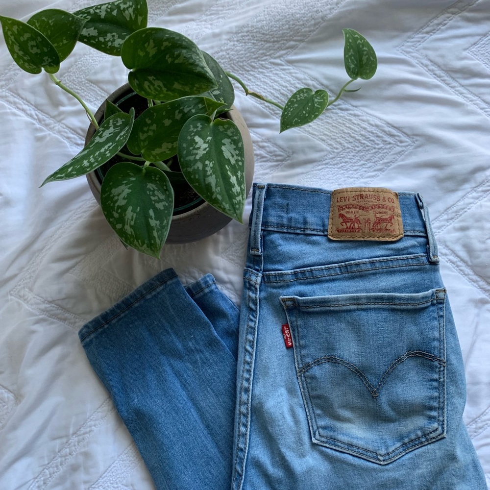 710 Super Skinny Levi’s
